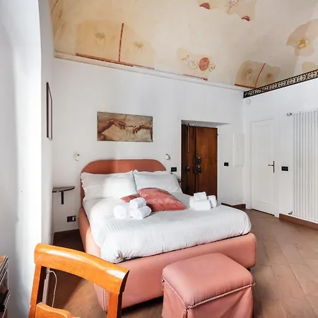 Noh Boutique Loft Near Colosseum Prime Location *