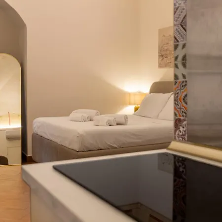 Appartamento Noh Boutique Loft Near Colosseum Prime Location *